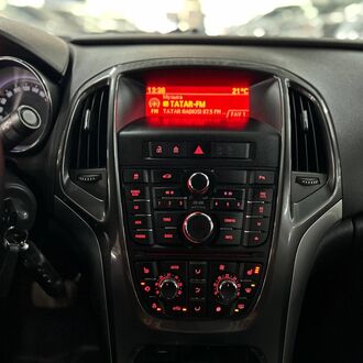 Opel Astra J 1.4 AT (140л.с) Opel Astra J 1.4 AT (140л.с)