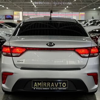 KIA RIO 1.6 MT (123 л.с) KIA RIO 1.6 MT (123 л.с)