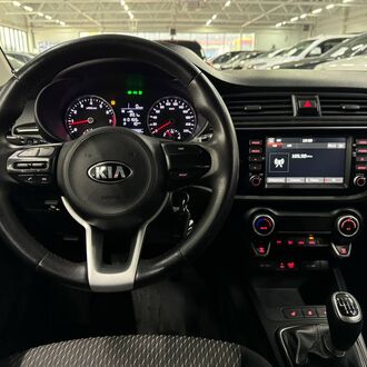 KIA RIO 1.6 MT (123 л.с) KIA RIO 1.6 MT (123 л.с)