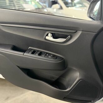 KIA RIO X LINE 1.6 MT
