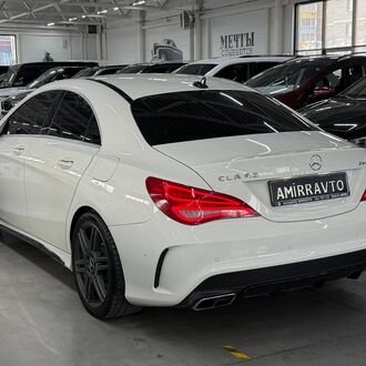 Mercedes Benz CLA 45 2.0 AT ( 360л.с)полный привод