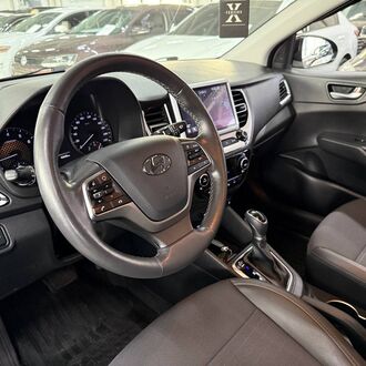 Hyundai SOLARIS 1.6 АТ Hyundai SOLARIS 1.6 АТ