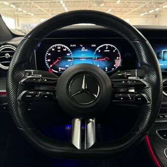 Mercedes Benz E-Class 2.0 AT 4MATIC ( 194 л.с)