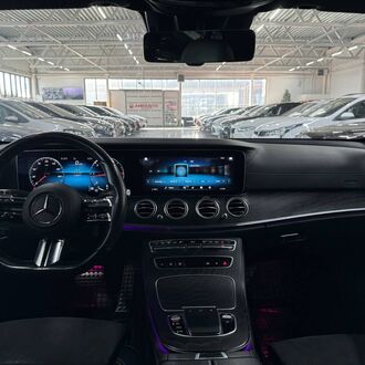 Mercedes Benz E-Class 2.0 AT 4MATIC ( 194 л.с)
