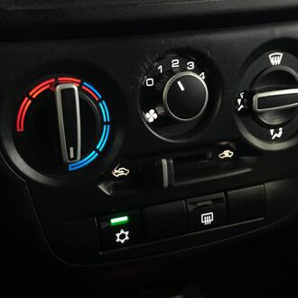 LADA Granta 1.6 MT ( 89 л.с)