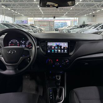 Hyundai Solaris 1.6 AT ( 123 л.с) Hyundai Solaris 1.6 AT ( 123 л.с)