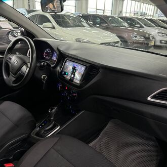 Hyundai Solaris 1.6 AT ( 123 л.с) Hyundai Solaris 1.6 AT ( 123 л.с)