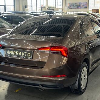 Skoda Rapid 1.6 AT ( 110л.с) Skoda Rapid 1.6 AT ( 110л.с)