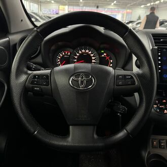 Toyota Rav-4 2.0 AT AWD ( 148 л.с) Toyota Rav-4 2.0 AT AWD ( 148 л.с)