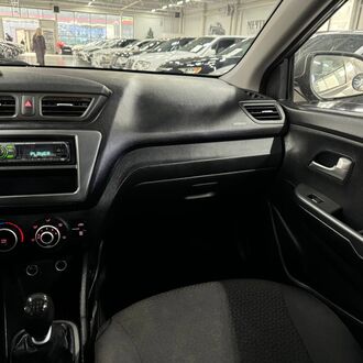 KIA RIO 1.6 MT ( 115л.с) KIA RIO 1.6 MT ( 115л.с)