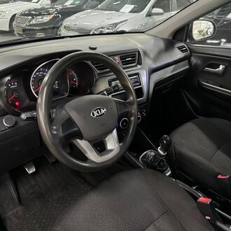 KIA RIO 1.6 MT ( 115л.с) KIA RIO 1.6 MT ( 115л.с)