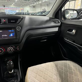 KIA RIO 1.6 MT ( 123 л.с) KIA RIO 1.6 MT ( 123 л.с)