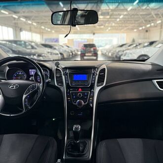 Hyundai I30 1.6 MT Hyundai I30 1.6 MT
