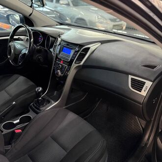 Hyundai I30 1.6 MT Hyundai I30 1.6 MT