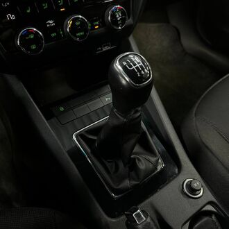 Skoda Octavia A7 1.4 MT( 150 л.с) Skoda Octavia A7 1.4 MT( 150 л.с)