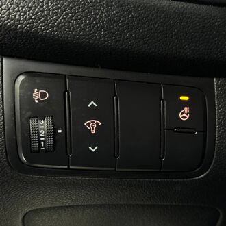 KIA CEED 1.6 AT ( 130 л.с) KIA CEED 1.6 AT ( 130 л.с)