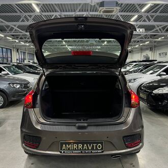 KIA CEED 1.6 AT ( 130 л.с) KIA CEED 1.6 AT ( 130 л.с)
