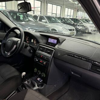 Lada (ВАЗ) Priora 1.6 MT( 106 л.с) Lada (ВАЗ) Priora 1.6 MT( 106 л.с)