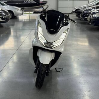 Honda PCX( 125 см³ )