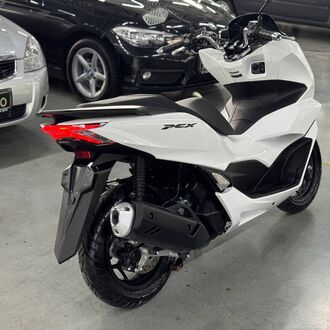 Honda PCX( 125 см³ ) Honda PCX( 125 см³ )