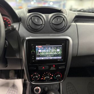 Renault Duster 1.6 MT 4WD(102 л.с) Renault Duster 1.6 MT 4WD(102 л.с)