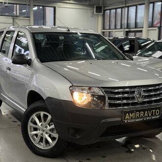 Renault Duster 1.6 MT 4WD(102 л.с) Renault Duster 1.6 MT 4WD(102 л.с)