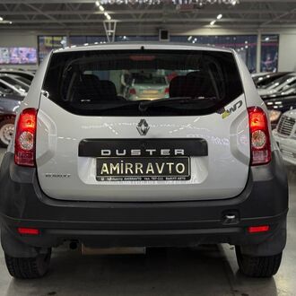 Renault Duster 1.6 MT 4WD(102 л.с) Renault Duster 1.6 MT 4WD(102 л.с)