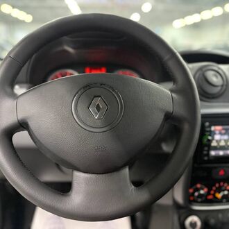 Renault Duster 1.6 MT 4WD(102 л.с) Renault Duster 1.6 MT 4WD(102 л.с)