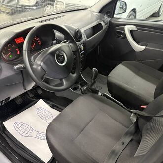 LADA LARGUS 1.6 MT (87л.с) LADA LARGUS 1.6 MT (87л.с)