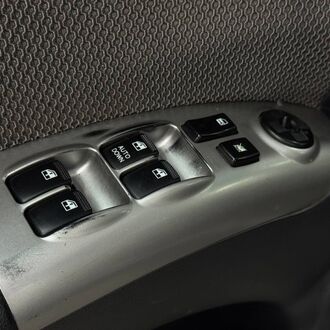 KIA SPORTAGE 2.0 MT полный привод!!! ( 141л.с) KIA SPORTAGE 2.0 MT полный привод!!! ( 141л.с)