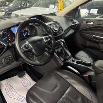 Ford Kuga II 1.6 AT 4WD (182 л.с.) Ford Kuga II 1.6 AT 4WD (182 л.с.)