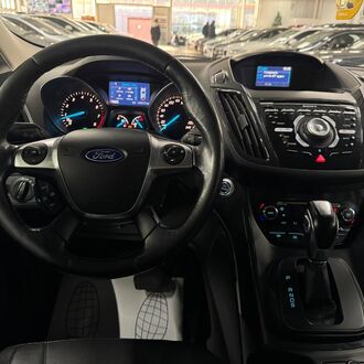 Ford Kuga II 1.6 AT 4WD (182 л.с.) Ford Kuga II 1.6 AT 4WD (182 л.с.)