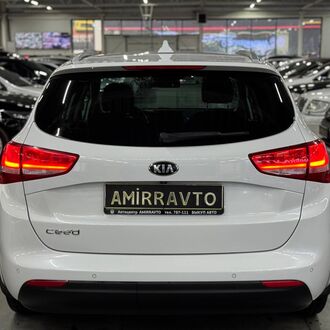 KIA Ceed 1.6 AT( 130 л.с.) KIA Ceed 1.6 AT( 130 л.с.)