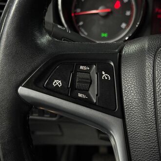 Opel Astra 1.6 МT( 115 л.с.) Opel Astra 1.6 МT( 115 л.с.)