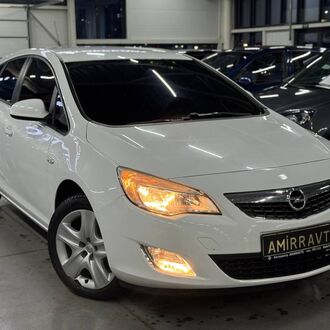 Opel Astra 1.6 МT( 115 л.с.) Opel Astra 1.6 МT( 115 л.с.)