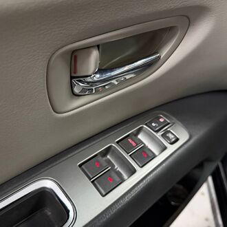 Subaru Tribeca 3.6 AT AWD ( 258 л.с.) Subaru Tribeca 3.6 AT AWD ( 258 л.с.)