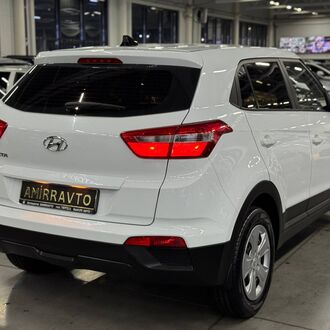 Hyundai Creta 1.6 MT( 123 л.с.) Hyundai Creta 1.6 MT( 123 л.с.)