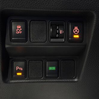 Nissan Qashqai 2.0 CVT(144 л.с) Nissan Qashqai 2.0 CVT(144 л.с)