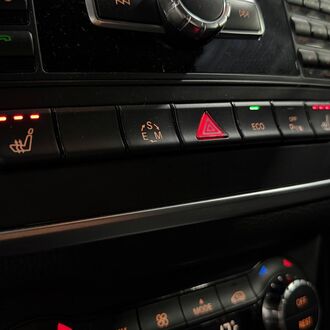 Mercedes-Benz GLA 1.6 AT ( 156 л.с.) Mercedes-Benz GLA 1.6 AT ( 156 л.с.)