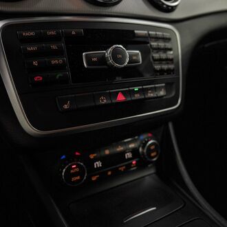 Mercedes-Benz GLA 1.6 AT ( 156 л.с.) Mercedes-Benz GLA 1.6 AT ( 156 л.с.)