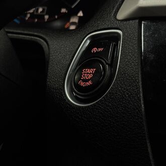 BMW 1-series 1.5 AT( 136 л.с.)