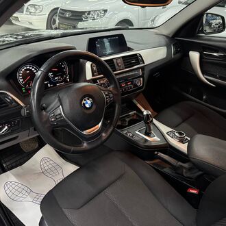 BMW 1-series 1.5 AT( 136 л.с.)