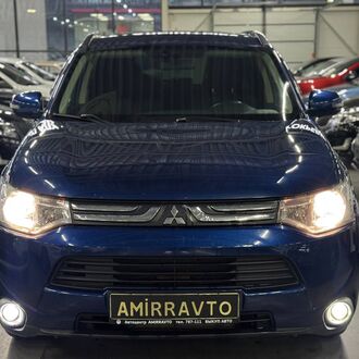 Mitsubishi Outlander 2.0 CVT AWD( 146 л.с.)