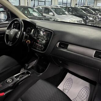 Mitsubishi Outlander 2.0 CVT AWD( 146 л.с.)