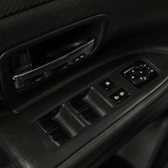 Mitsubishi Outlander 2.0 CVT AWD( 146 л.с.)