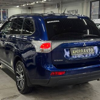 Mitsubishi Outlander 2.0 CVT AWD( 146 л.с.)
