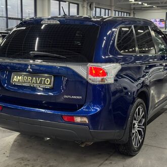 Mitsubishi Outlander 2.0 CVT AWD( 146 л.с.)