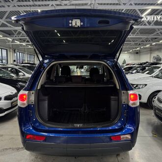 Mitsubishi Outlander 2.0 CVT AWD( 146 л.с.)