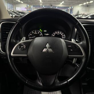Mitsubishi Outlander 2.0 CVT AWD( 146 л.с.)