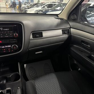 Mitsubishi Outlander 2.0 CVT AWD( 146 л.с.)